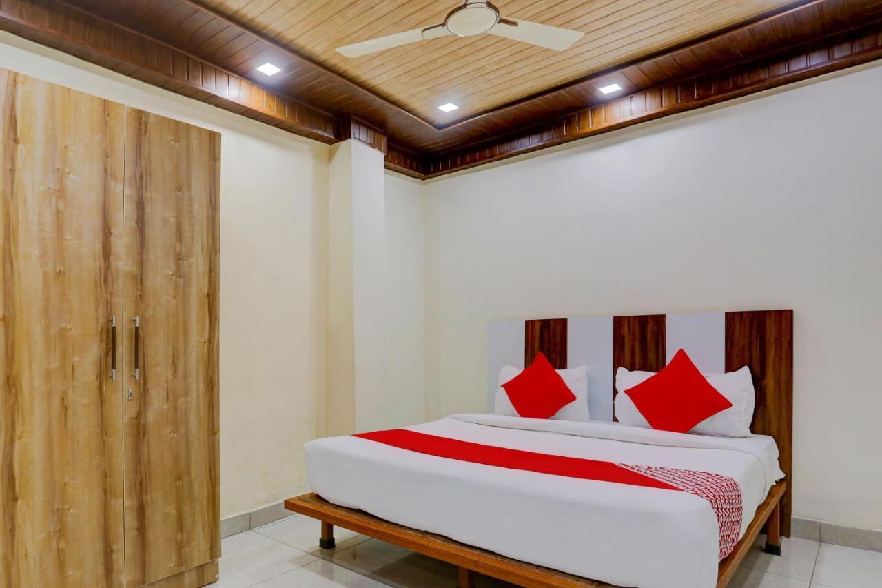 Hotel O Family Deluxe New Delhi Luaran gambar