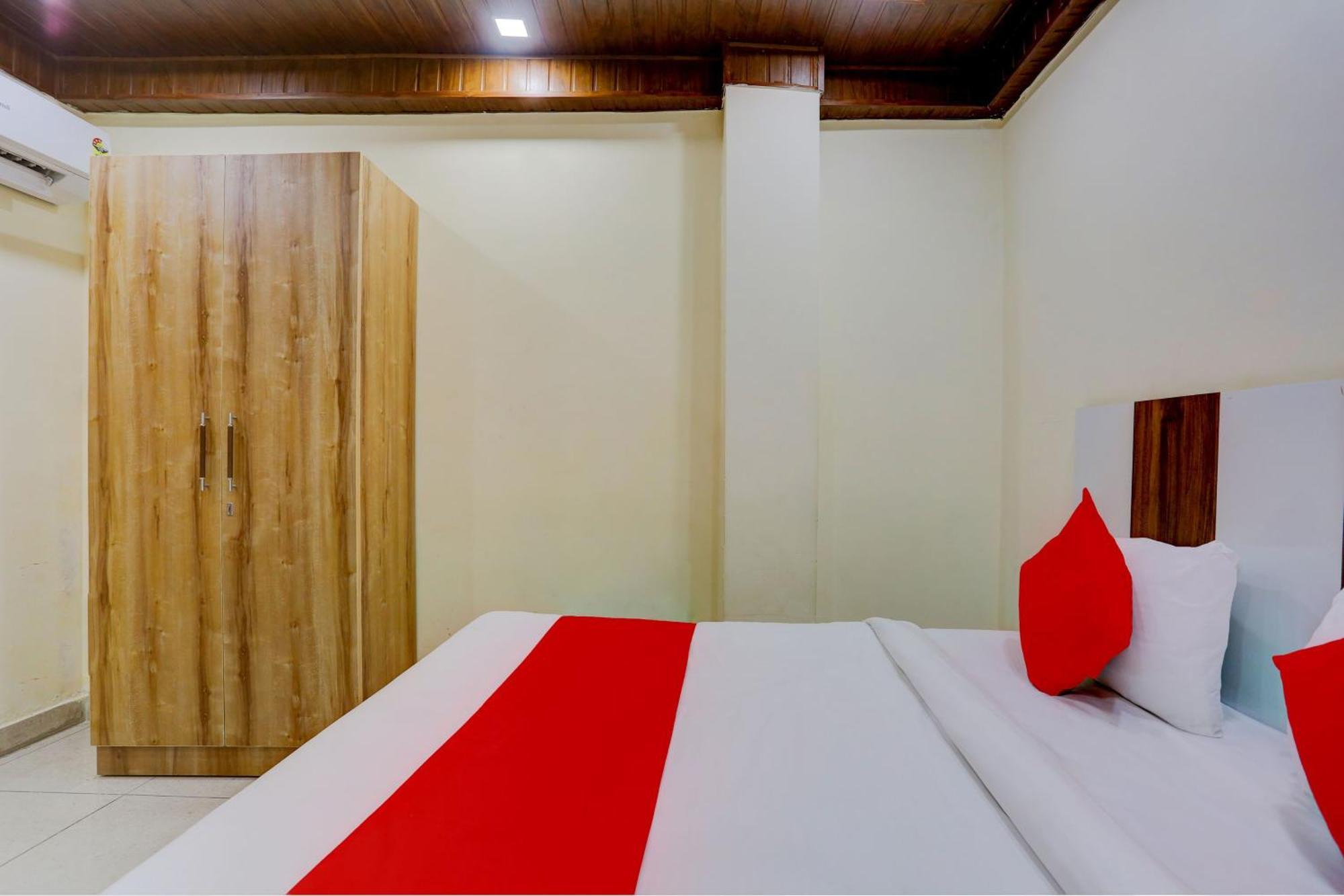 Hotel O Family Deluxe New Delhi Luaran gambar
